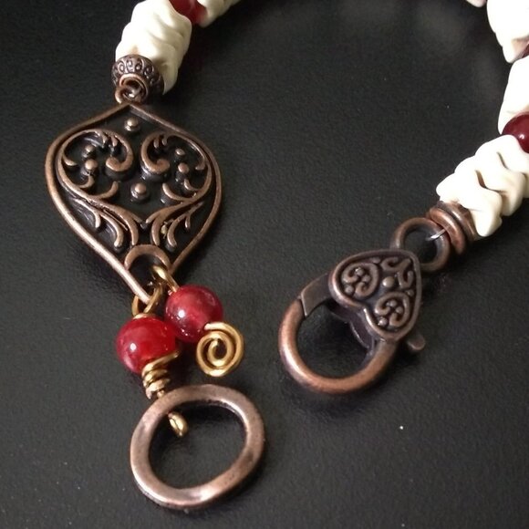 Gorgeous One-of-a-kind Bracelet - Red Agates + Creamy Howlite + Copper Elements - Picture 6 of 12